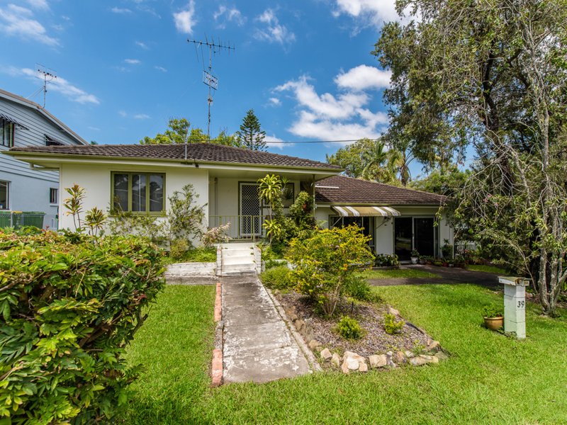 Photo - 39 Moorindil Street, Tewantin QLD 4565 - Image 19