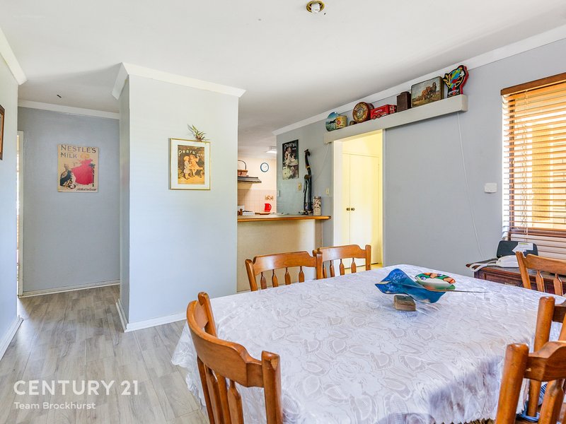 Photo - 39 Moss Street, Huntingdale WA 6110 - Image 16