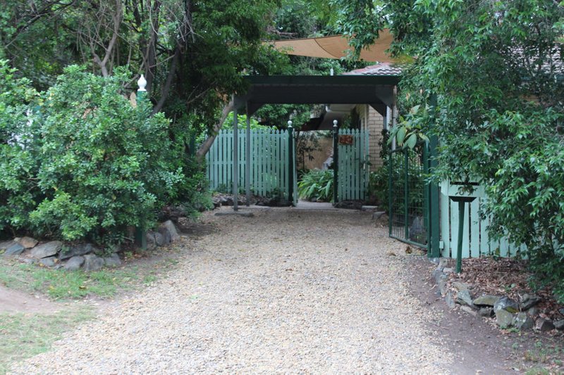 39 Mt Glorious Road, Samford Village QLD 4520