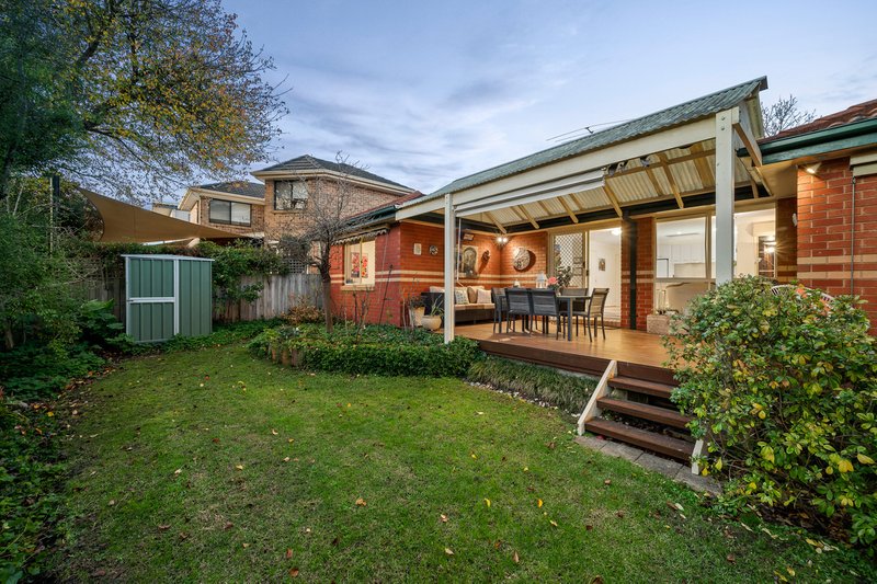 Photo - 39 Murray Drive, Burwood VIC 3125 - Image 13