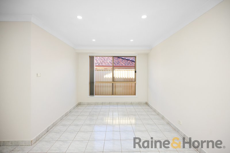 Photo - 39 Myrtle Street, Prestons NSW 2170 - Image 6