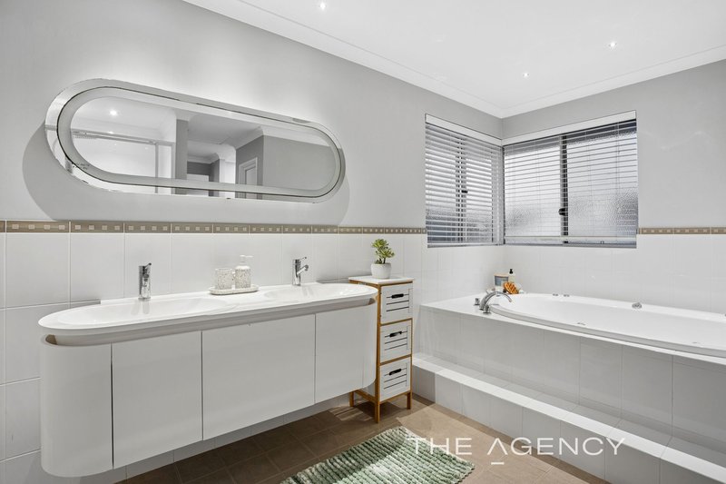 Photo - 39 Nankeen Circle, Tapping WA 6065 - Image 22