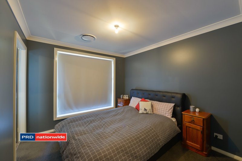 Photo - 39 Nowland Crescent, Tamworth NSW 2340 - Image 10