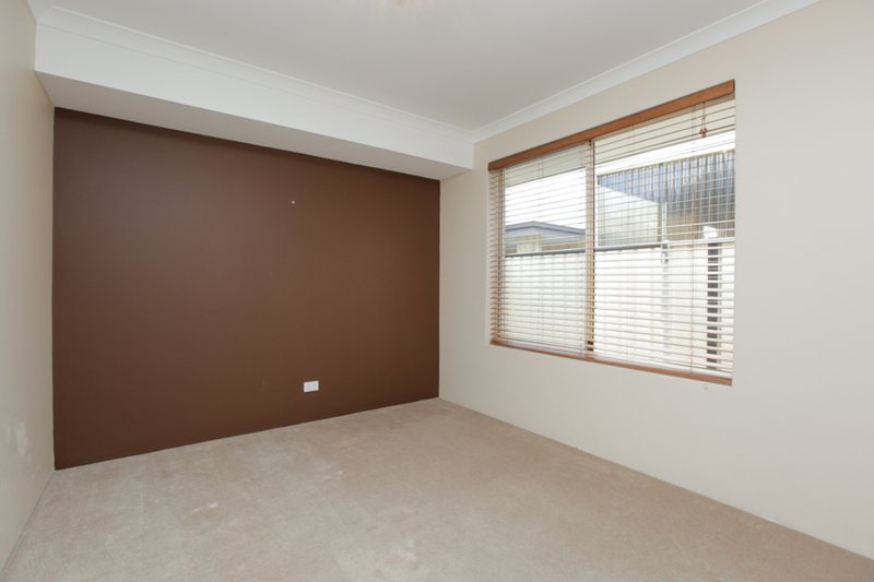 Photo - 39 Oakpark Green, Clarkson WA 6030 - Image 22