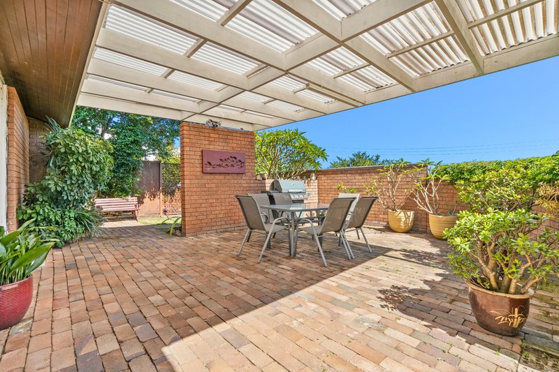 Photo - 39 Oleander Avenue, Baulkham Hills NSW 2153 - Image 12