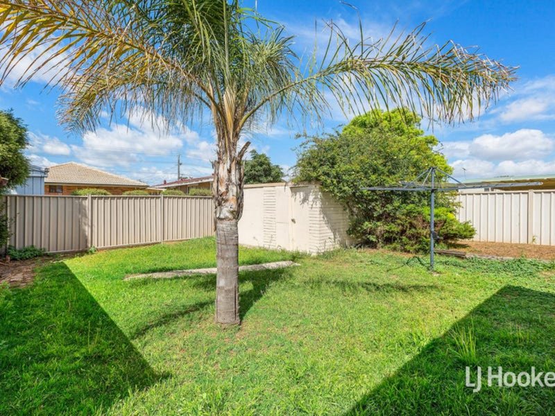 Photo - 39 O'Neill Avenue, Hoppers Crossing VIC 3029 - Image 10