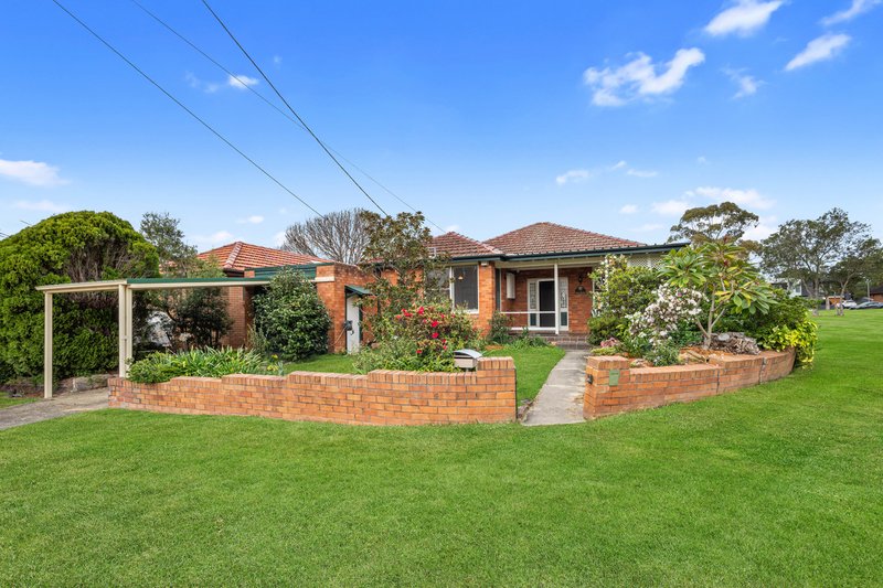 Photo - 39 Orana Crescent, Peakhurst Heights NSW 2210 - Image 1