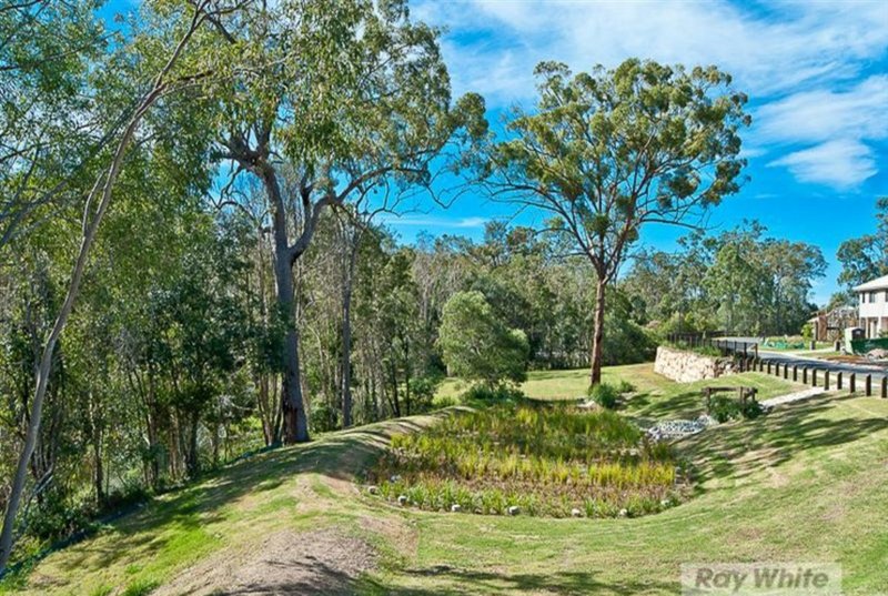 Photo - 39 Pademelon Circuit, North Lakes QLD 4509 - Image 2