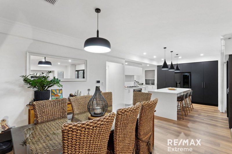 Photo - 39 Pandora Drive, Jindalee WA 6036 - Image 5