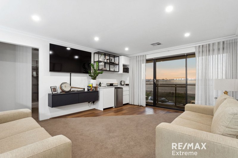 Photo - 39 Pandora Drive, Jindalee WA 6036 - Image 10