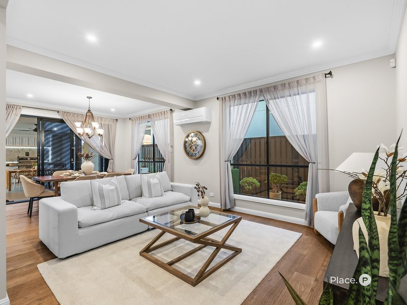 Photo - 39 Panorama Street, Rochedale QLD 4123 - Image 9