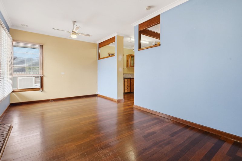 Photo - 39 Panton Crescent, Karrinyup WA 6018 - Image 10