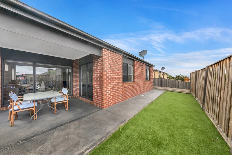 Photo - 39 Paramount Rise, Wollert VIC 3750 - Image 15