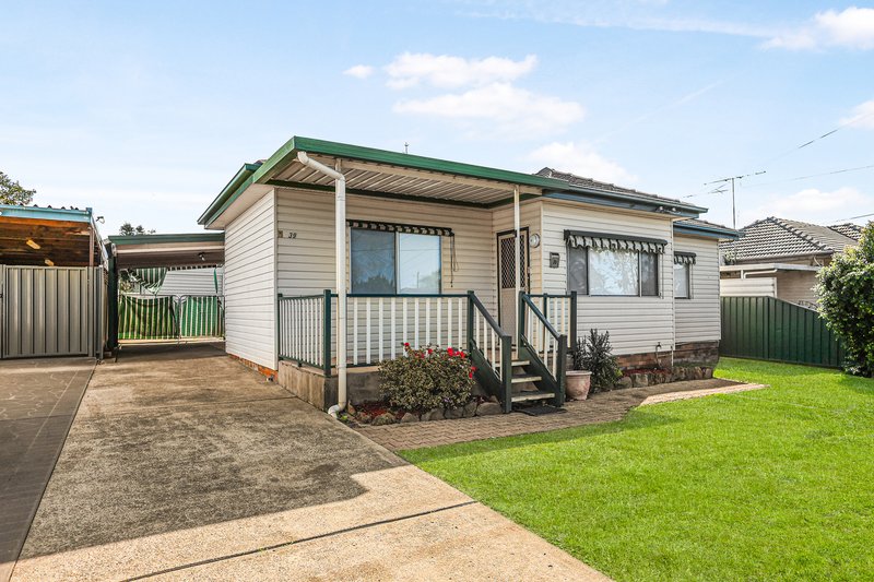 Photo - 39 Parkin Road, Colyton NSW 2760 - Image 7