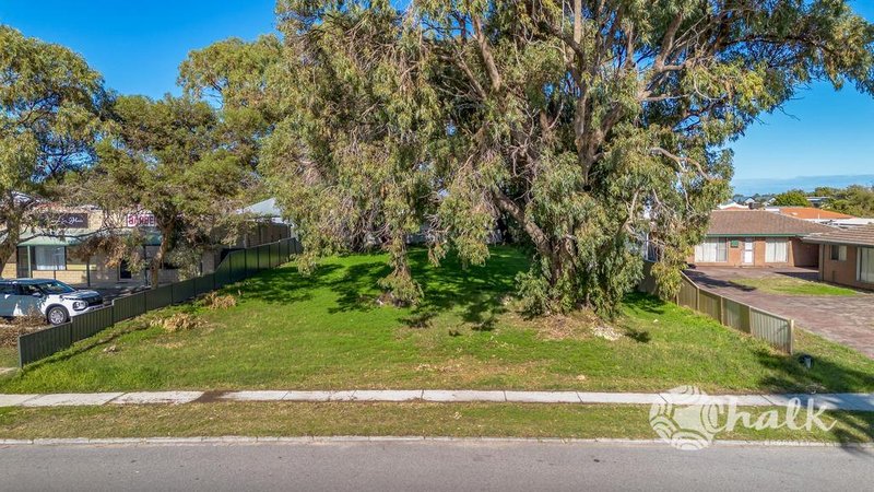 Photo - 39 Parkin Street, Rockingham WA 6168 - Image 4