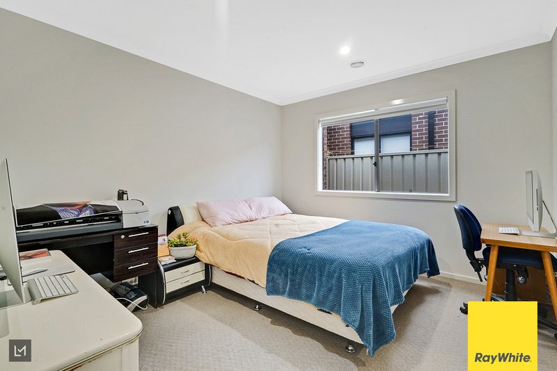 Photo - 39 Pauline Way, Tarneit VIC 3029 - Image 9