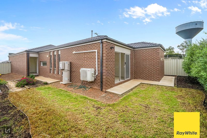 Photo - 39 Pauline Way, Tarneit VIC 3029 - Image 17