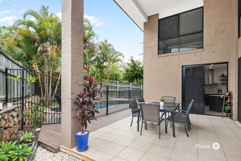 Photo - 39 Pender Street, The Gap QLD 4061 - Image 4