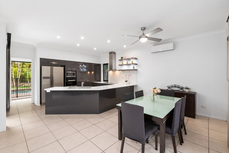 Photo - 39 Pender Street, The Gap QLD 4061 - Image 6