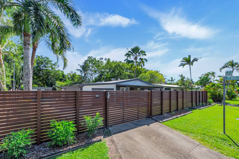 Photo - 39 Periwinkle Avenue, Trinity Beach QLD 4879 - Image 2