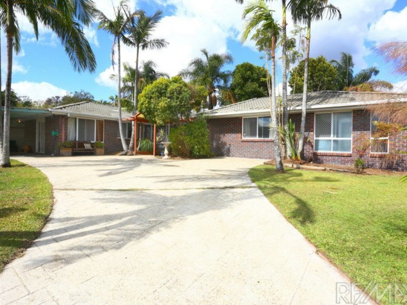 Photo - 39 Petherbridge Ave , Merrimac QLD 4226 - Image 2