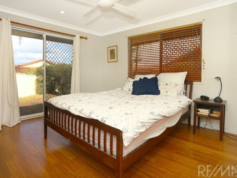 Photo - 39 Petherbridge Ave , Merrimac QLD 4226 - Image 13