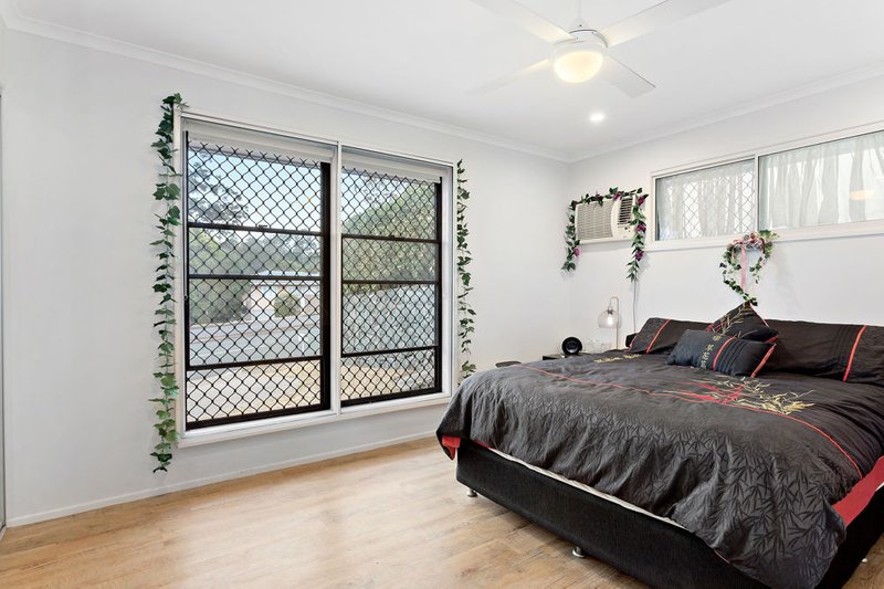 Photo - 39 Pimelea Street, Everton Hills QLD 4053 - Image 6