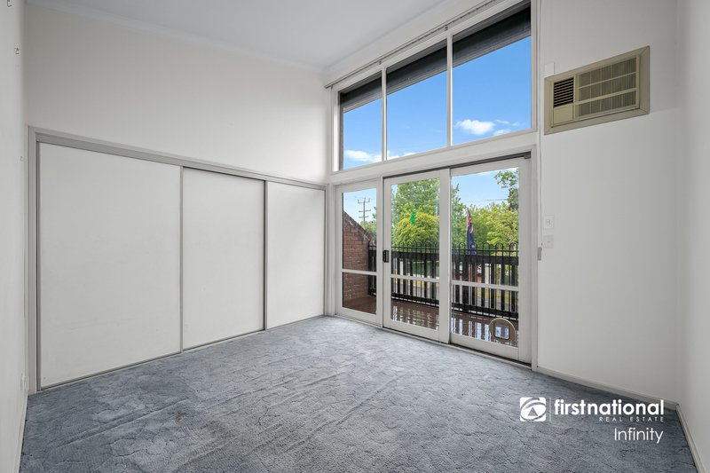 Photo - 39 Pitt Street, Ringwood VIC 3134 - Image 12