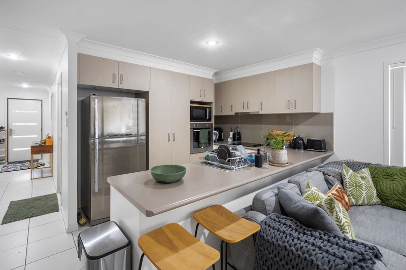 Photo - 39 Polaris Drive, Brassall QLD 4305 - Image 5