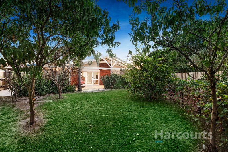 Photo - 39 Ponsford Avenue, Wantirna South VIC 3152 - Image 12