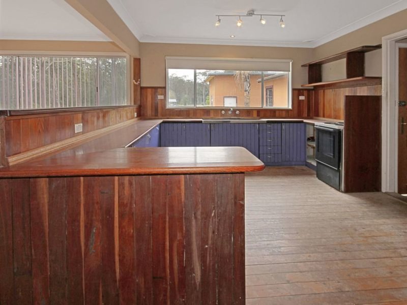 Photo - 39 Princes Highway, Lake Tabourie NSW 2539 - Image 3