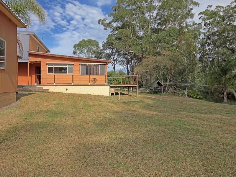 Photo - 39 Princes Highway, Lake Tabourie NSW 2539 - Image 7