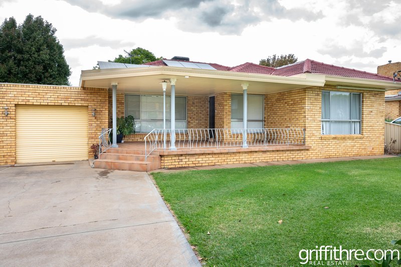 Photo - 39 Probert Ave , Griffith NSW 2680 - Image 2