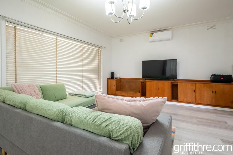 Photo - 39 Probert Ave , Griffith NSW 2680 - Image 3