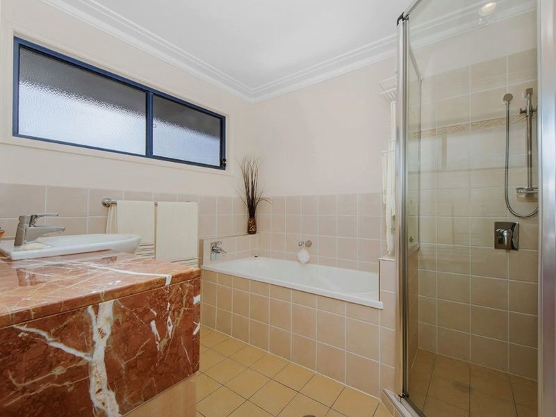 Photo - 39 Promenade Avenue, Robina QLD 4226 - Image 13