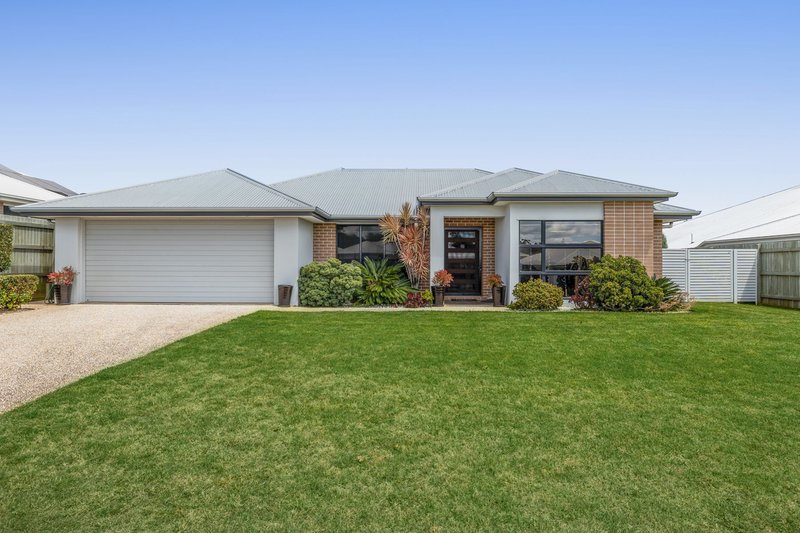 39 Pugh Street, Middle Ridge QLD 4350