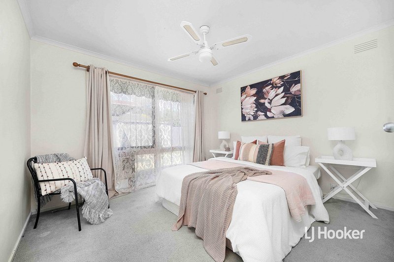 Photo - 39 Purchas Street, Werribee VIC 3030 - Image 6