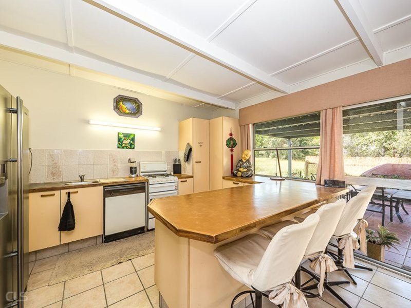 Photo - 39 Ranald Avenue, Ningi QLD 4511 - Image 4