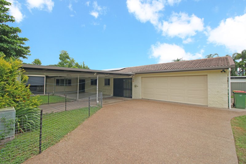 39 Renecol Avenue, Rasmussen QLD 4815