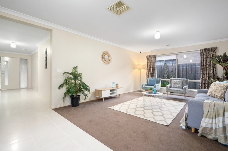 Photo - 39 Resort Boulevard, Doreen VIC 3754 - Image 6