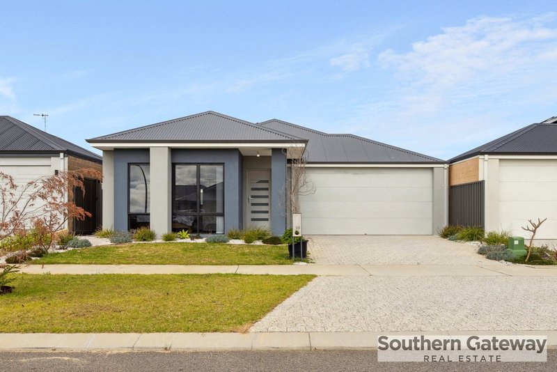 Photo - 39 Ripplemead Avenue, Haynes WA 6112 - Image 1