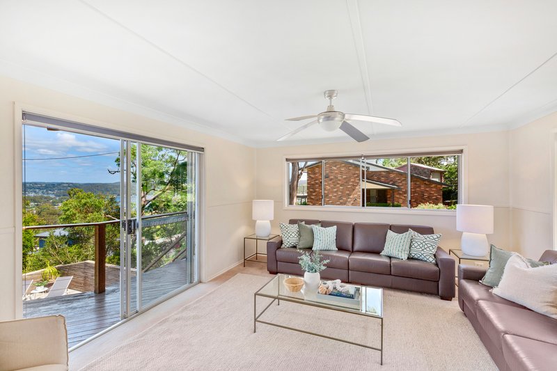 Photo - 39 Riviera Avenue, Avalon Beach NSW 2107 - Image 4