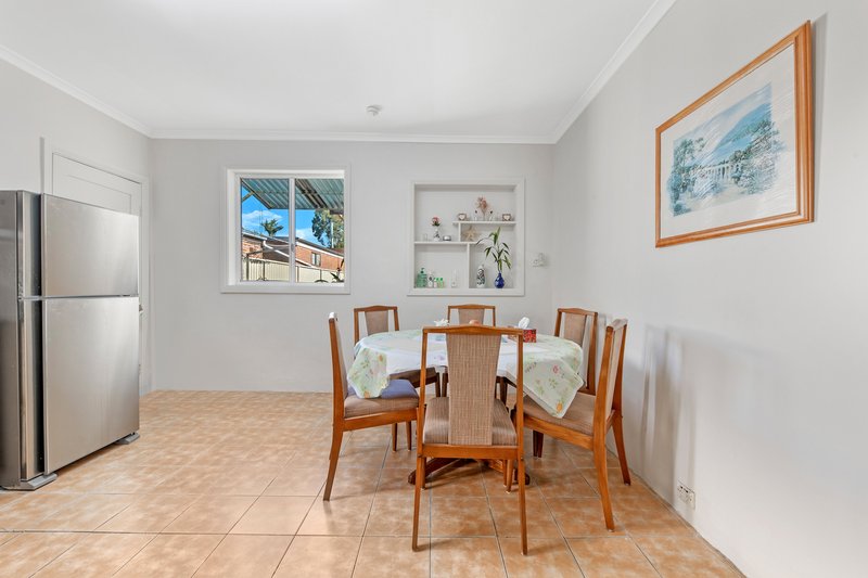 Photo - 39 Rocky Point Road, Kogarah NSW 2217 - Image 4