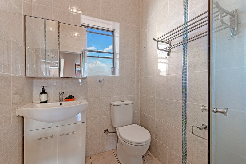 Photo - 39 Rocky Point Road, Kogarah NSW 2217 - Image 6