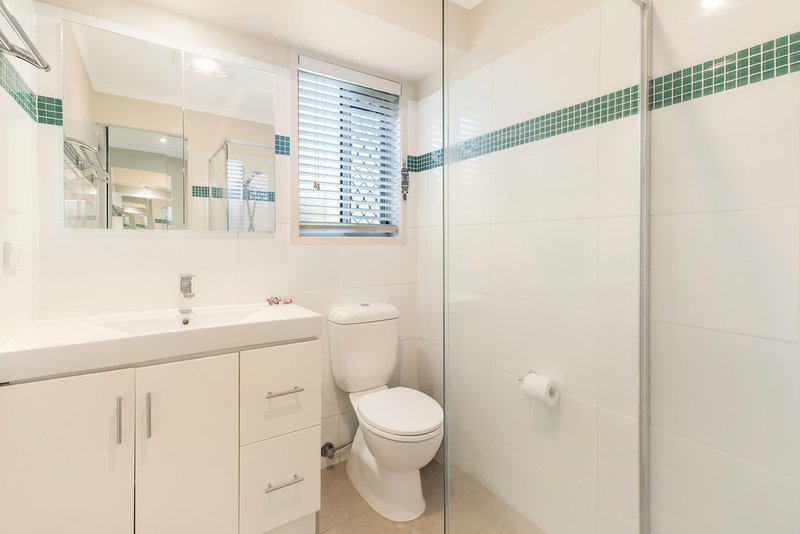 Photo - 39 Ron Penhaligon Way, Robina QLD 4226 - Image 12