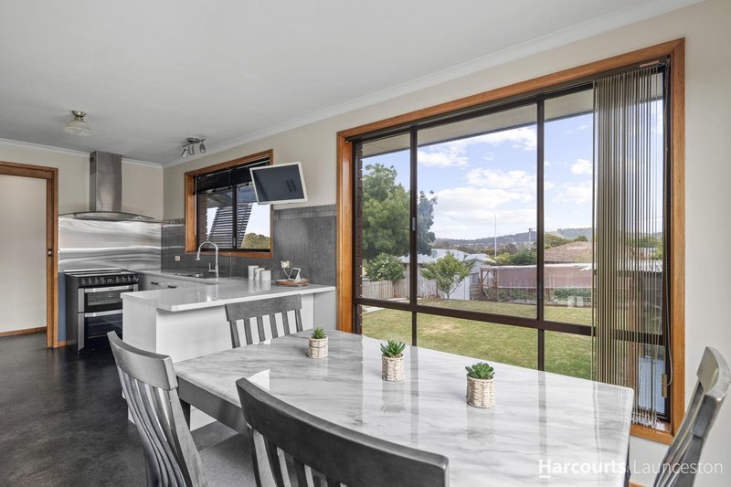 Photo - 39 Rowland Crescent, Summerhill TAS 7250 - Image 5