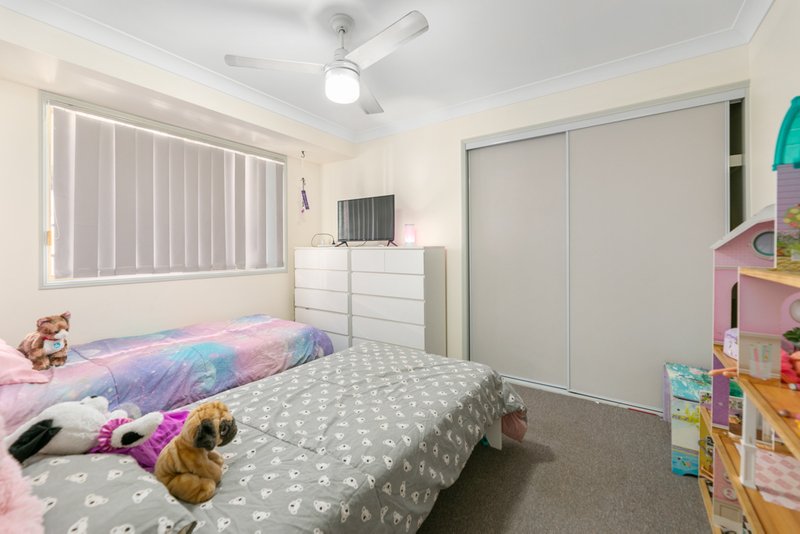 Photo - 39 Saraband Drive, Eatons Hill QLD 4037 - Image 10