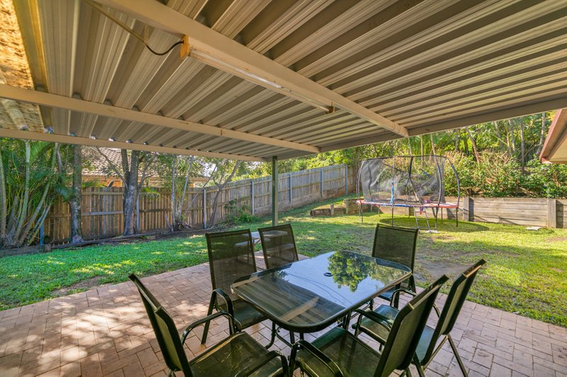 Photo - 39 Saraband Drive, Eatons Hill QLD 4037 - Image 12