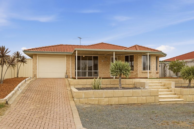 Photo - 39 Sarah Ann Crescent, Warnbro WA 6169 - Image 23