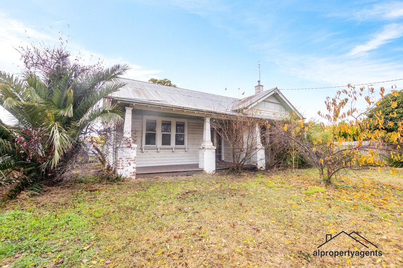 39 Searle Street, Horsham VIC 3400